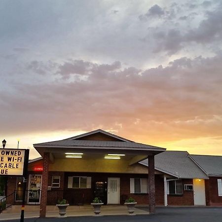 Dixie Palm Motel St. George Exterior foto