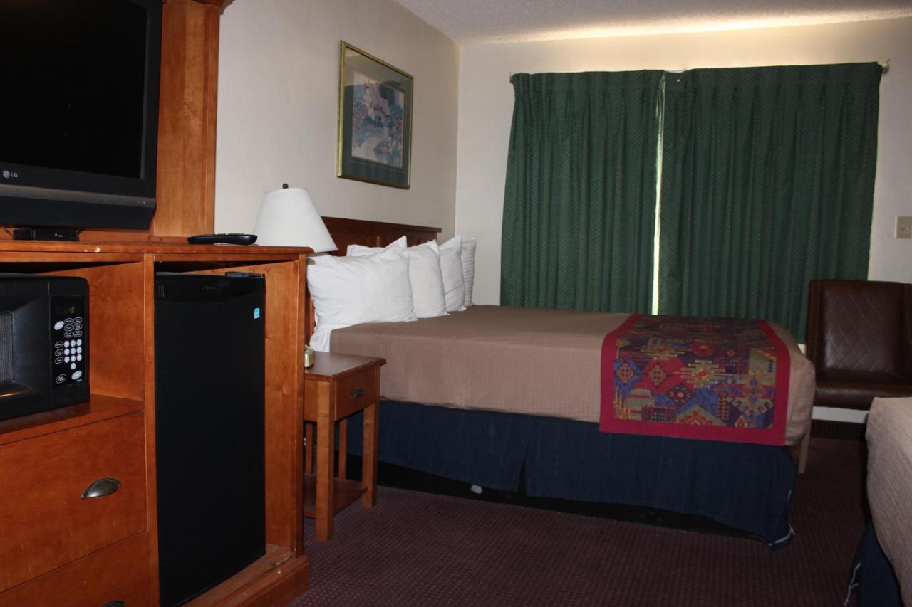 Dixie Palm Motel St. George Exterior foto